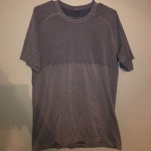 Lulu lemon men’s shirt